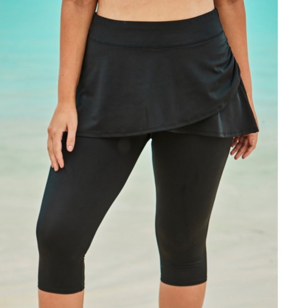 New Skirted Capri Swim Bottom Size 38 5X 6X Plus size Swimsuits For All